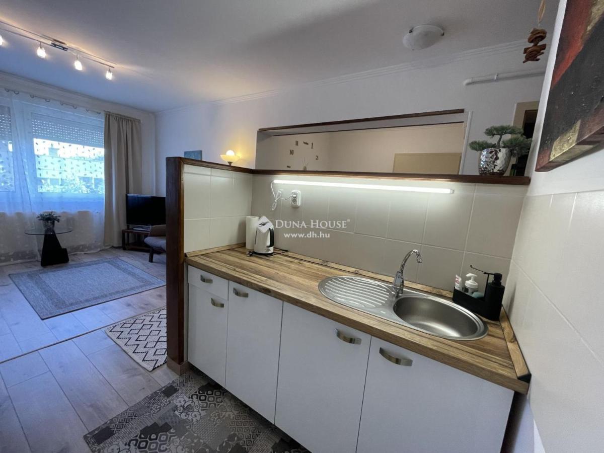 Апартаменти Ybs Apartman Залаегерсег Екстер'єр фото
